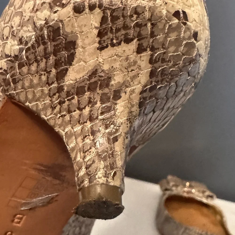 Coach snake print kitten heels - Picture 7 of 7